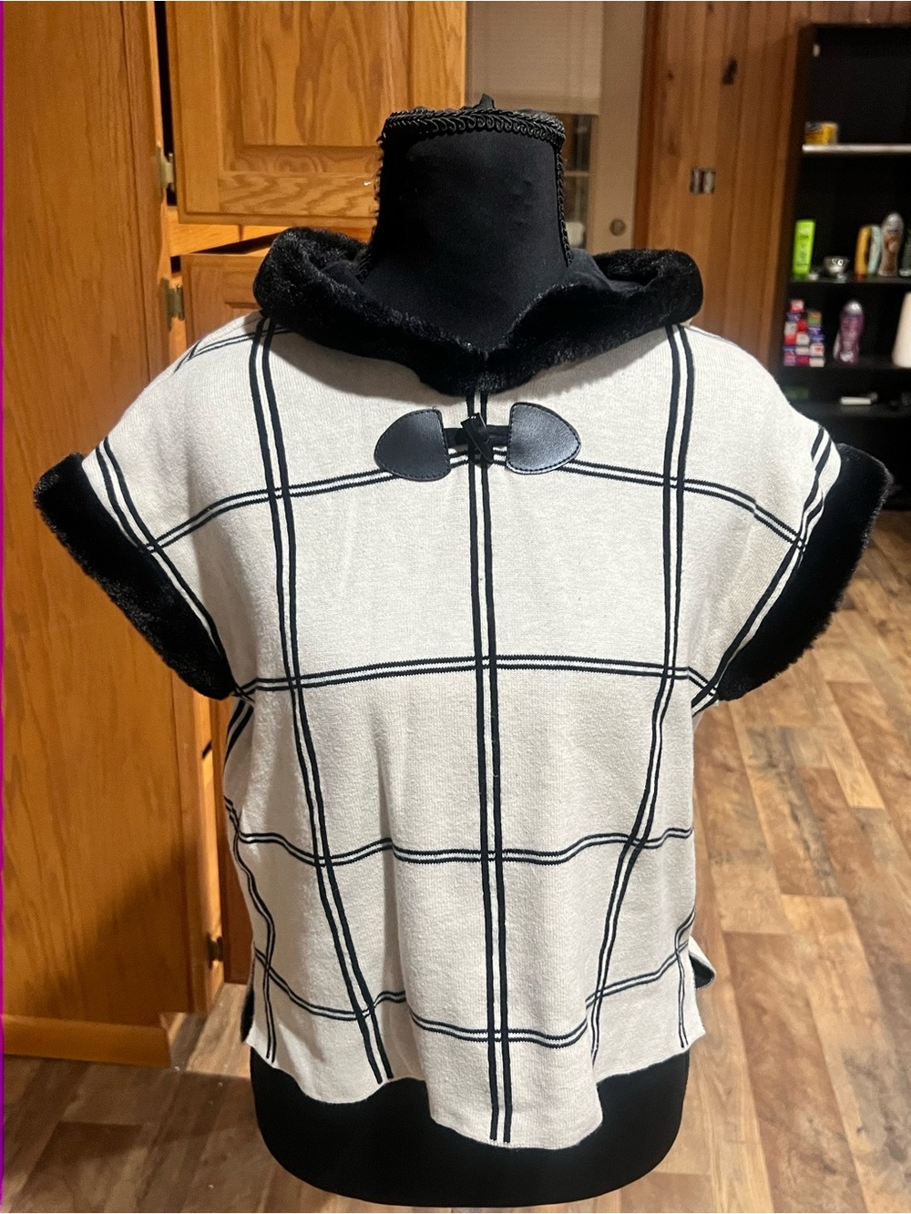 Tahari Cream & Black Windowpane V-Neck Poncho Sweater